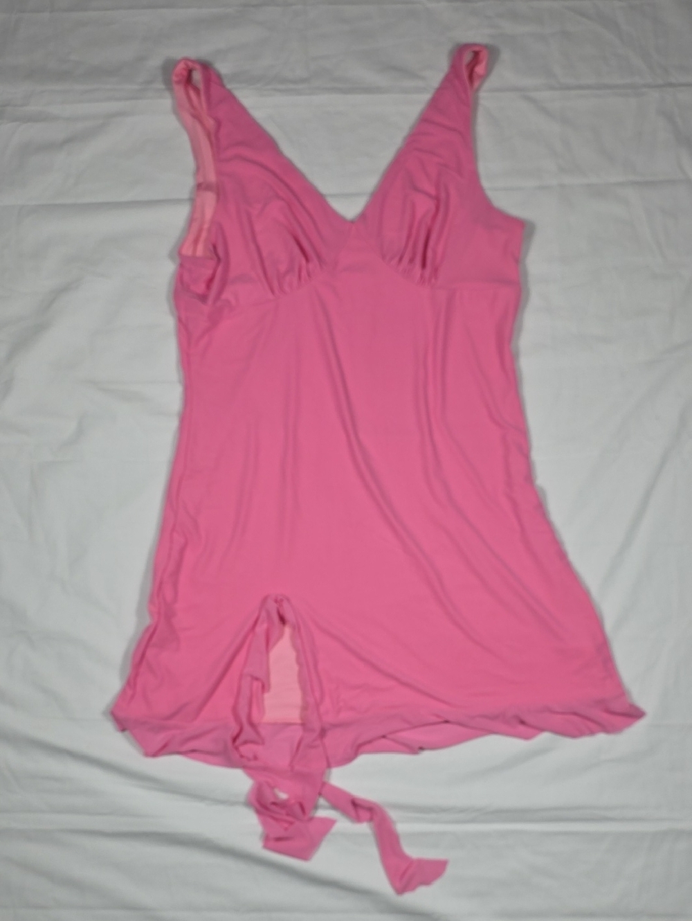 Women's Pink V-Neck Sleeveless Nightdress